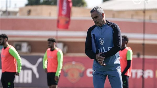جوميز يفاضل بين الجزيري وأوباما لقيادة هجوم الزمالك أمام الإسماعيلي