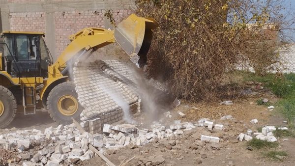 ضمن الموجة 22.. تنفيذ 14 قرار إزالة لتعديات على أملاك الدولة بأسيوط