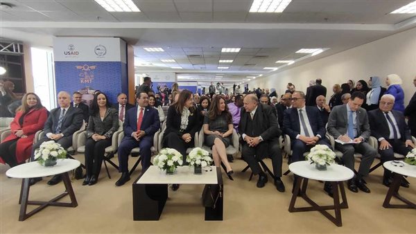 بدء مؤتمر إطلاق منظومة المساعدة الذكية للجهاز الإداري للدولة (صور)