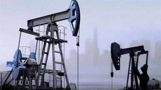 النفط يتجه لتحقيق مكاسب أسبوعية بعد التوترات في الشرق الأوسط وقصف إسرائيل لمدينة رفح
