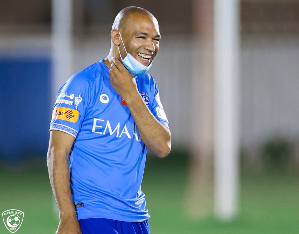 يعرف كل شيء عن الهلال.. مورايس يثير قلق الزعيم في دوري أبطال آسيا