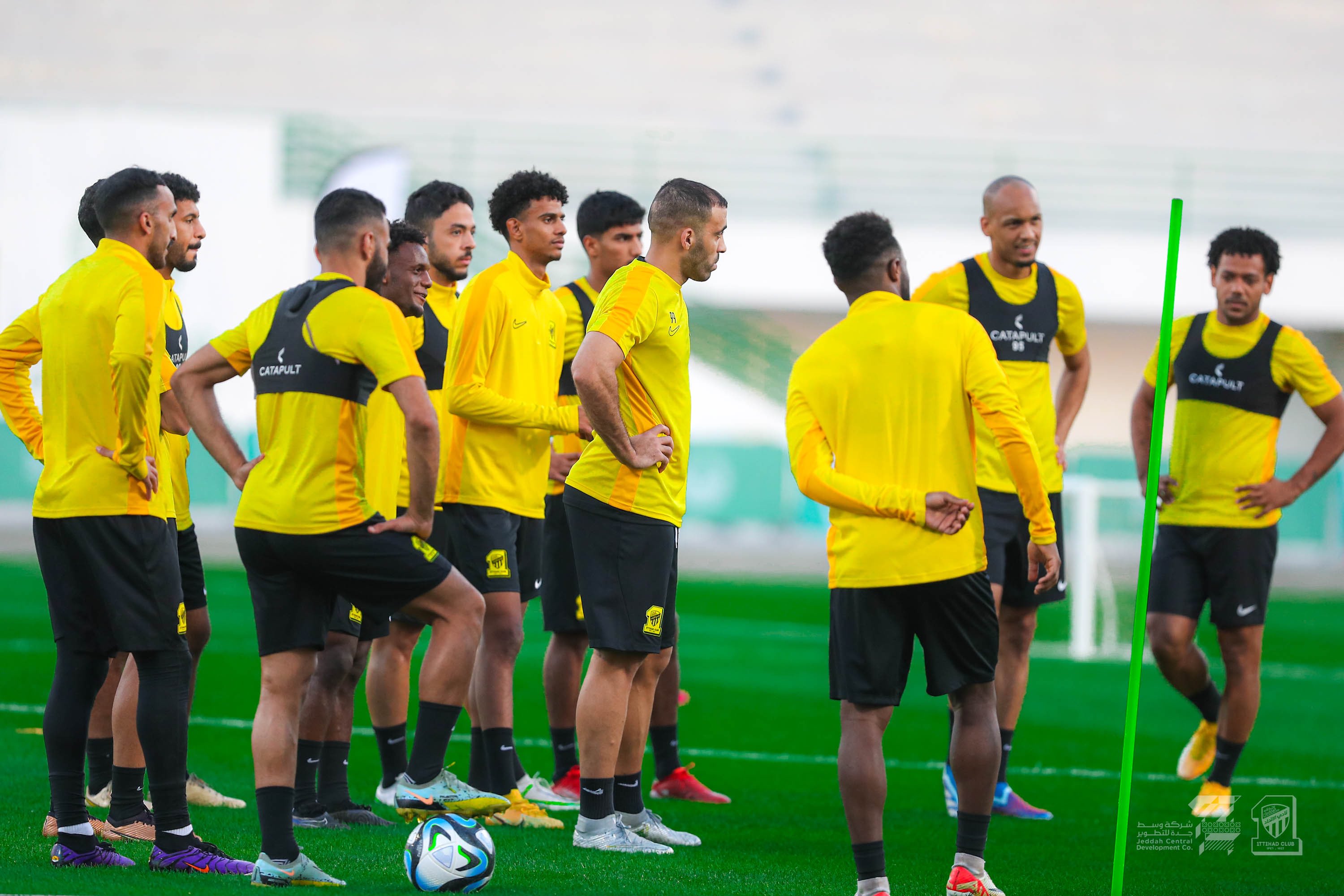 مران الاتحاد.. تأهيل كريم بنزيما وسفر شراحيلي وبامسعود