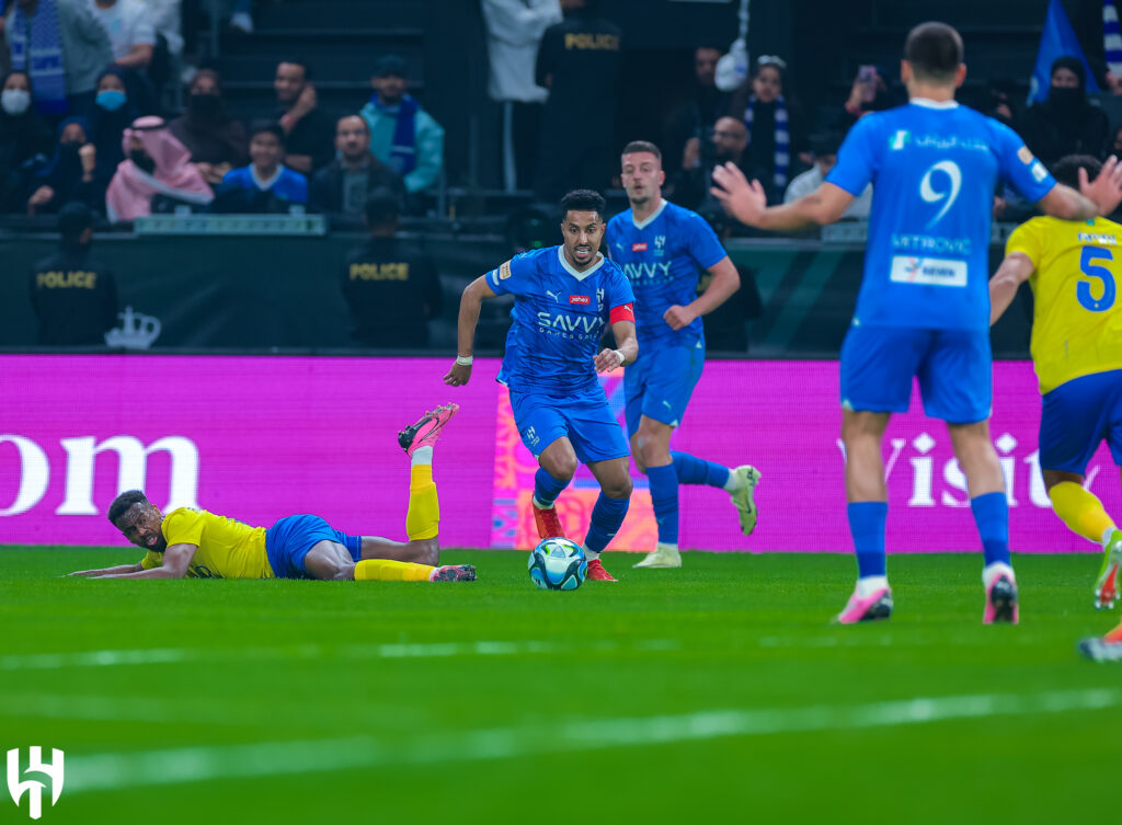 ترتيب دوري روشن.. الهلال يتربع على الصدارة قبل الجولة العشرون