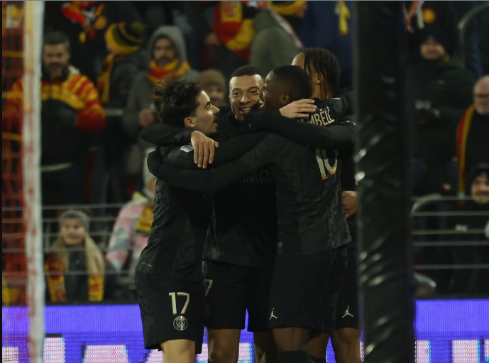 باريس سان جيرمان يهزم ليل ويبتعد بصدارة الدوري الفرنسي