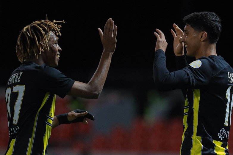 دوري روشن | فواز الصقور: رغبة الفوز سر تفوق الاتحاد على الطائي