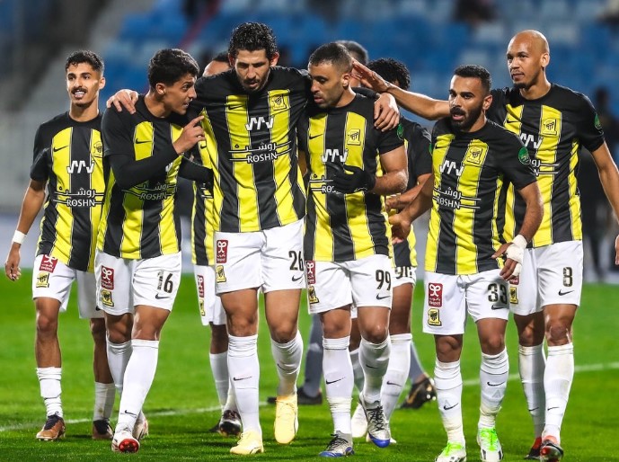 12 لاعبا.. الغيابات تضرب الاتحاد أمام الطائي