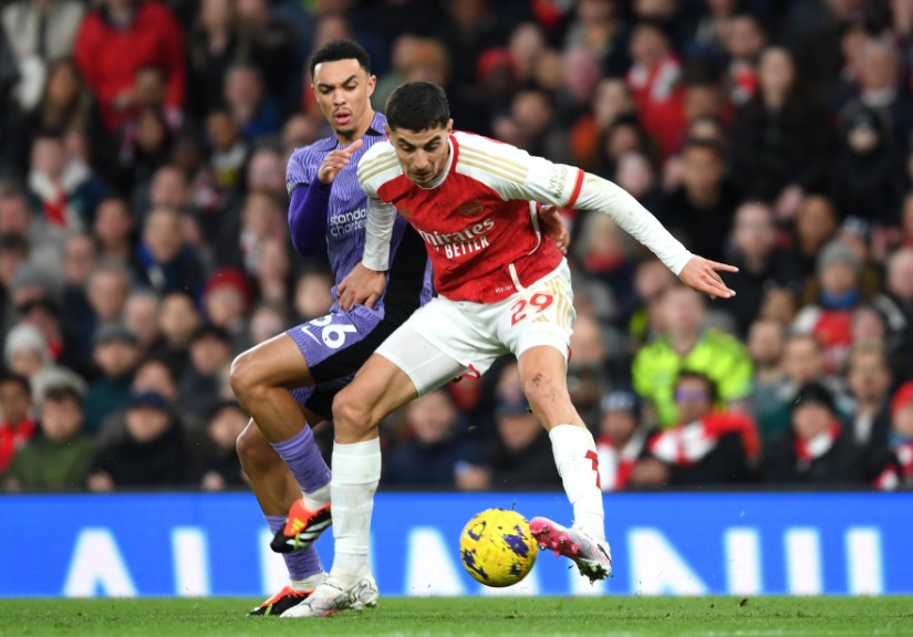 لقطات من مباراة أرسنال وليفربول