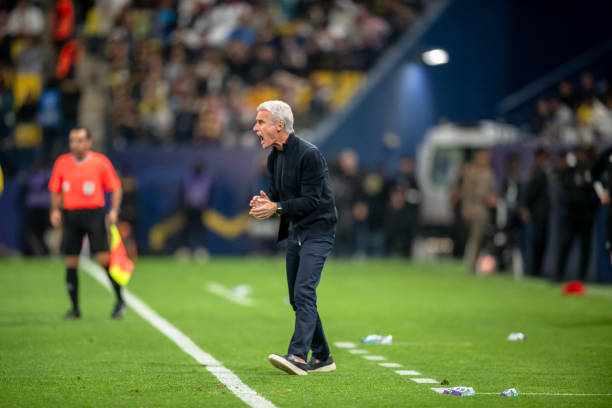 كاسترو: العقيدي ممنوع من دوري أبطال آسيا.. ولا نخشى الفيحاء