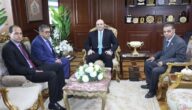 نقيب البيطريين يبحث تنمية الثروة الحيوانية والداجنة مع محافظ بني سويف